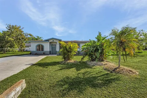 116 McKinley AVE, Lehigh Acres FL 33936