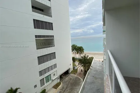 3725 S Ocean Dr # 607, Hollywood FL 33019