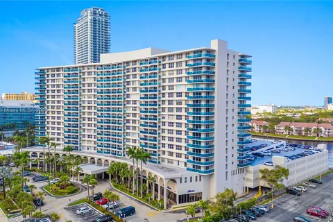 3800 S Ocean Dr # 1810, Hollywood FL 33019