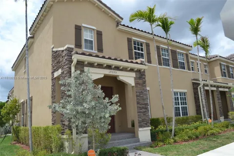 17099 SW 94th Way # 17099, Miami FL 33196