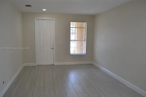 17099 SW 94th Way # 17099, Miami FL 33196