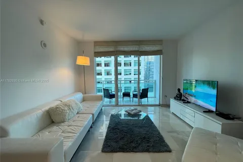 950 Brickell Bay Dr # 1402, Miami FL 33131