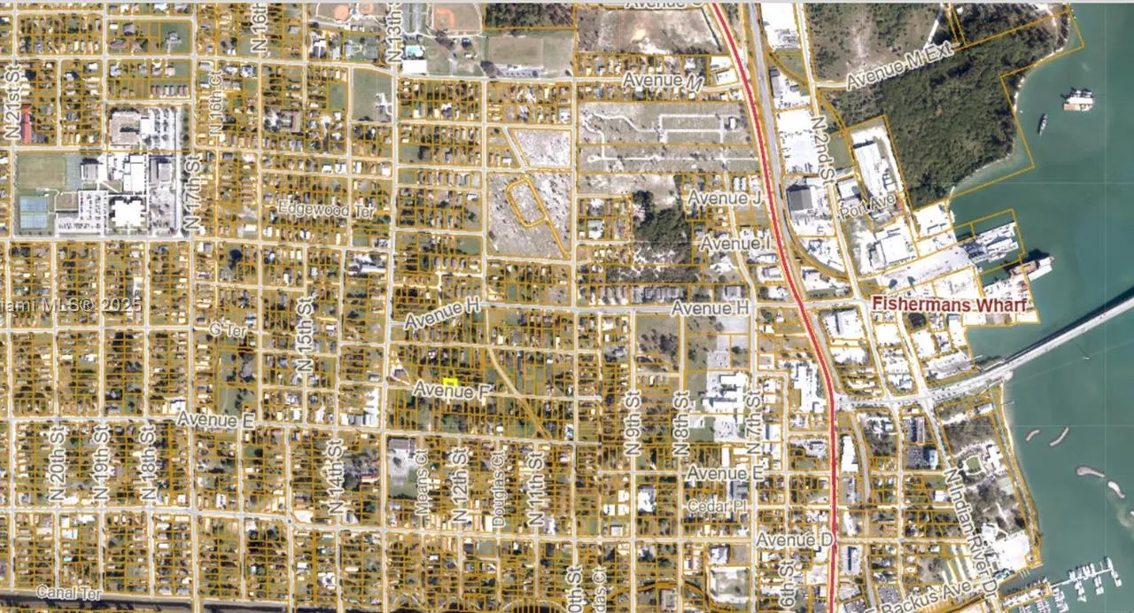 1126 Avenue F, Fort Pierce FL 34950