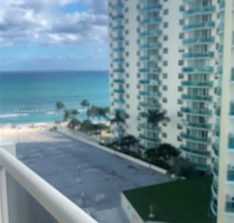 3725 S Ocean Dr # 924, Hollywood FL 33019