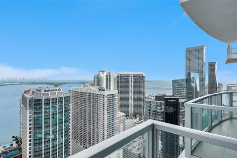 1060 Brickell Ave # 4303, Miami FL 33131