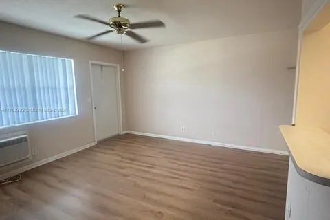 166 Easthampton G # 166, West Palm Beach FL 33417