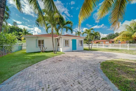 442 NW 100th St, Miami FL 33150
