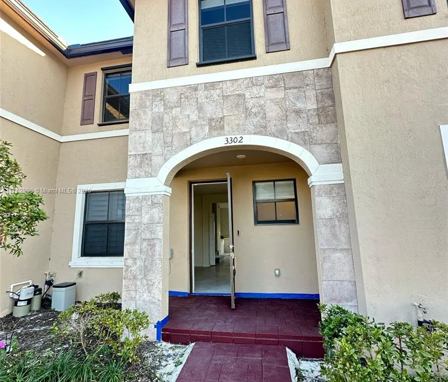 3302 W 114th Ter # 3302, Hialeah FL 33018