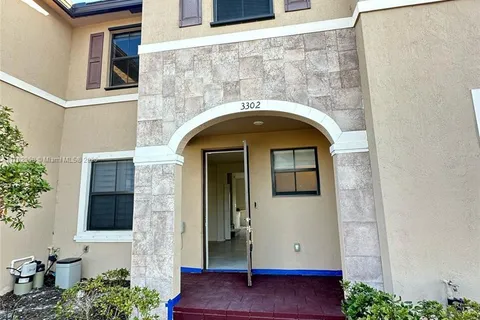 3302 W 114th Ter # 3302, Hialeah FL 33018