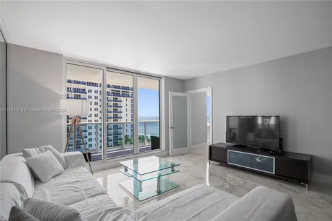 2301 Collins Ave # 1116, Miami Beach FL 33139