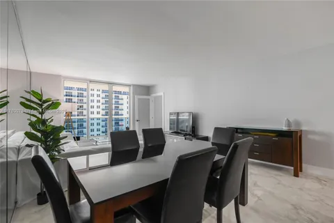 2301 Collins Ave # 1116, Miami Beach FL 33139