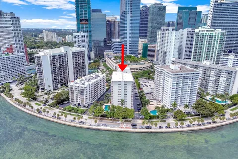 1430 Brickell Bay Dr # 1105, Miami FL 33131