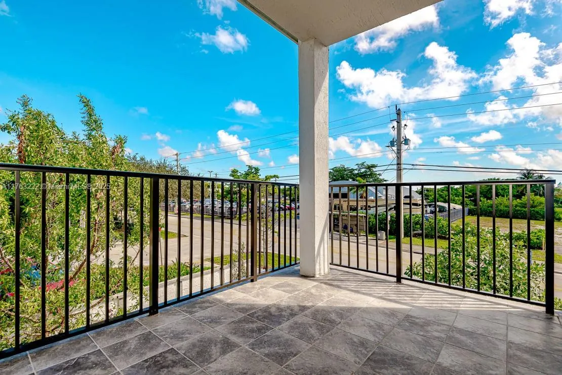 624 NW 30th Ter # 0600, Pompano Beach FL 33069