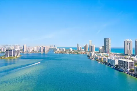 301 174th St # 312, Sunny Isles Beach FL 33160