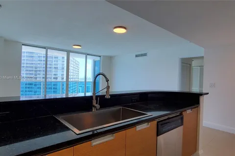 1881 79th St Cswy # 1806, North Bay Village FL 33141