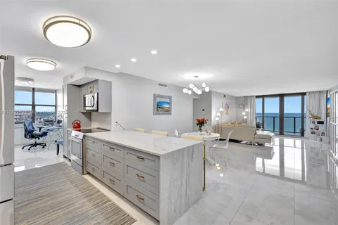 2301 S Ocean Dr # 803, Hollywood FL 33019