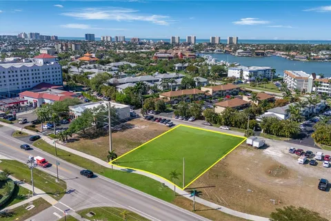 770 Bald Eagle, Marco Island FL 34145