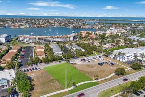 770 Bald Eagle, Marco Island FL 34145