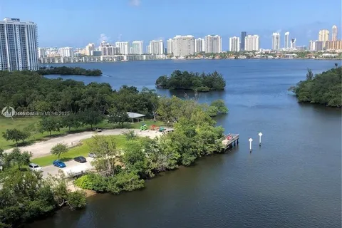 16385 Biscayne Blvd # 1001, North Miami Beach FL 33160