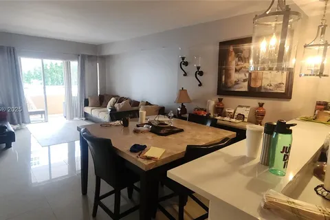 1980 S Ocean Dr # 2A, Hallandale Beach FL 33009