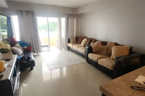 1980 S Ocean Dr # 2A, Hallandale Beach FL 33009