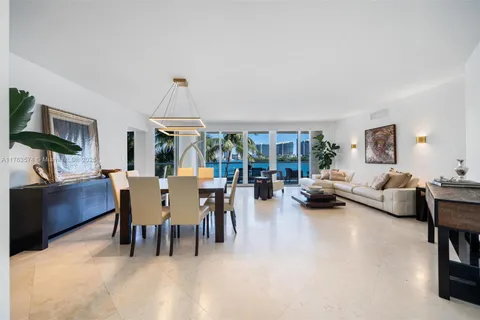 7000 Island Blvd # 206, Aventura FL 33160