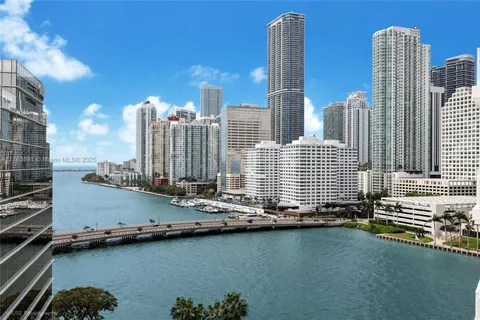 701 Brickell Key Blvd # 1510, Miami FL 33131