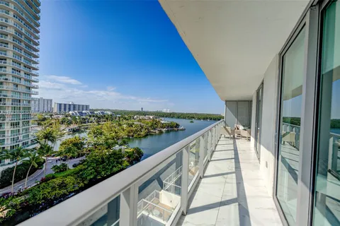 300 Sunny Isles Blvd # 804, Sunny Isles Beach FL 33160