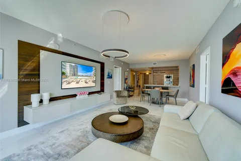 300 Sunny Isles Blvd # 804, Sunny Isles Beach FL 33160