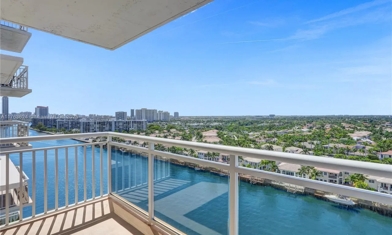 1600 S Ocean Dr # 15B, Hollywood FL 33019