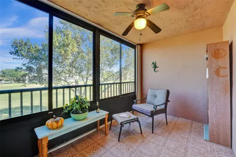 7311 NW 18th St # 204, Margate FL 33063
