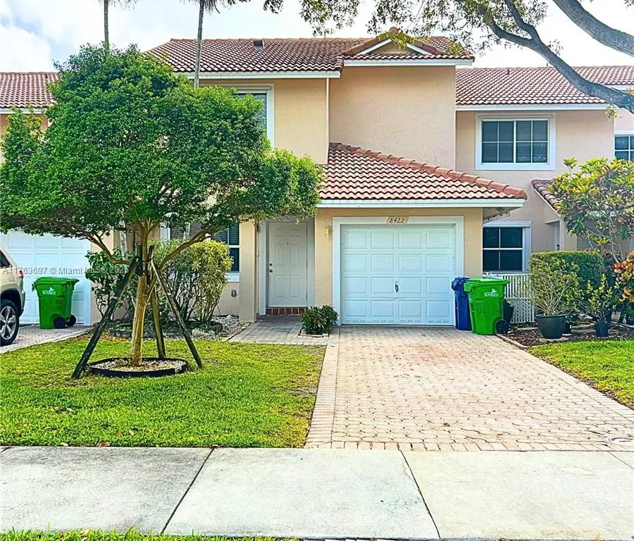 8422 NW 40th Ct # 8422, Sunrise FL 33351