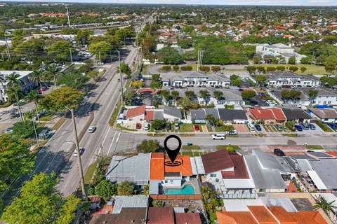 7121 SW 102nd Ct, Miami FL 33173