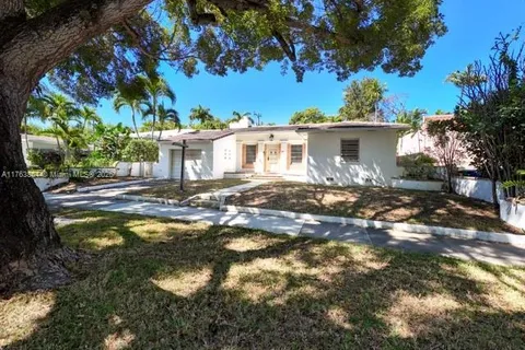 531 NE 55th Ter, Miami FL 33137