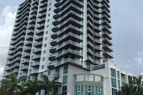 275 NE 18 ST # 2103, Miami FL 33132