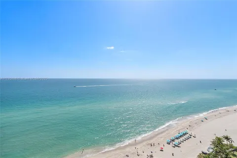 15811 Collins Ave # 1601, Sunny Isles Beach FL 33160