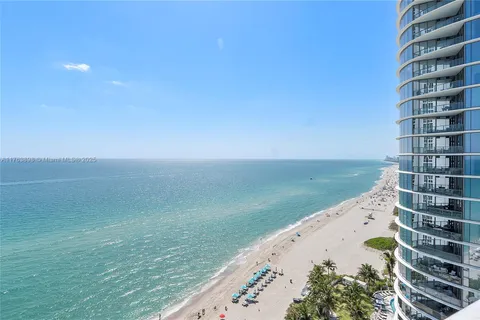 15811 Collins Ave # 1601, Sunny Isles Beach FL 33160