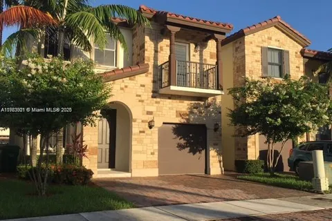 7038 NW 103rd Path # 7038, Doral FL 33178