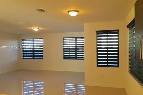 7038 NW 103rd Path # 7038, Doral FL 33178