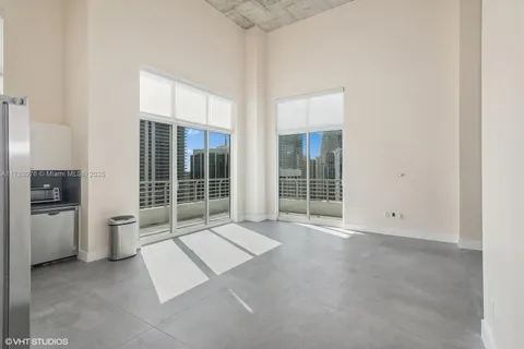 133 NE 2nd Ave # 3512, Miami FL 33132