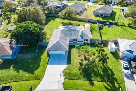 714 NE Lanfair St, Port St. Lucie FL 34983