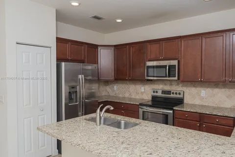 5342 Ashley River Rd # 2, West Palm Beach FL 33417