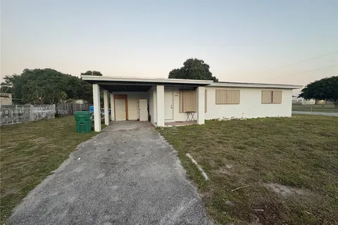 12901 NW 22nd Ave # 12901, Miami FL 33167