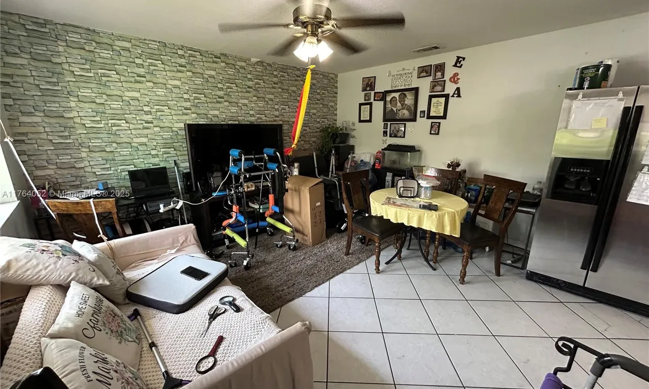 14332 SW 283rd St, Homestead FL 33033