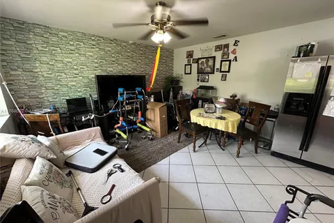 14332 SW 283rd St, Homestead FL 33033