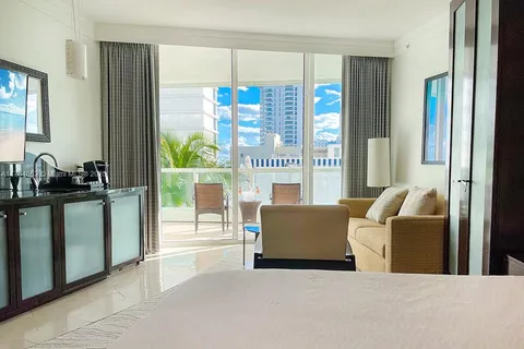 4391 Collins ave # 616, Miami Beach FL 33140