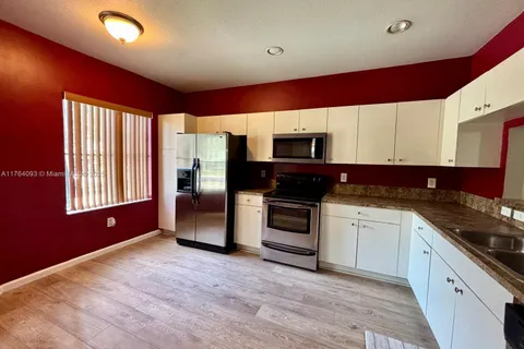 8253 SW 29th St # 104, Miramar FL 33025