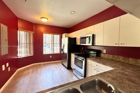 8253 SW 29th St # 104, Miramar FL 33025