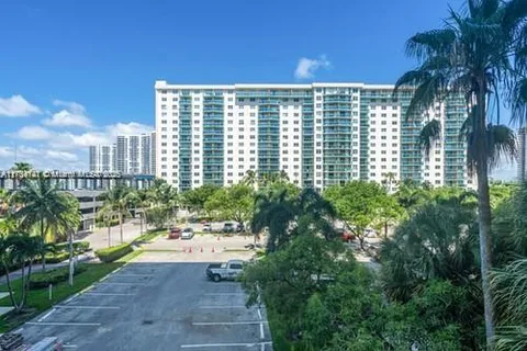 19380 Collins Ave # 307, Sunny Isles Beach FL 33160