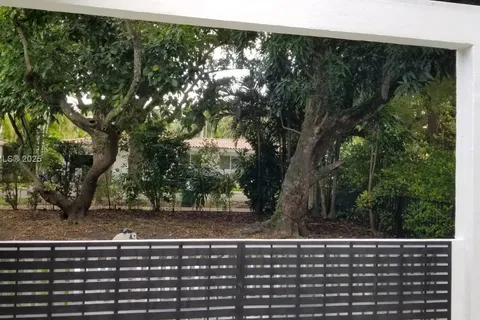 702 Tibidabo Ave, Coral Gables FL 33143